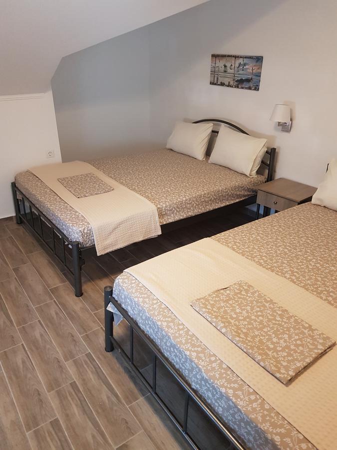 Villa Giannis Apartments Vrasná Exteriör bild