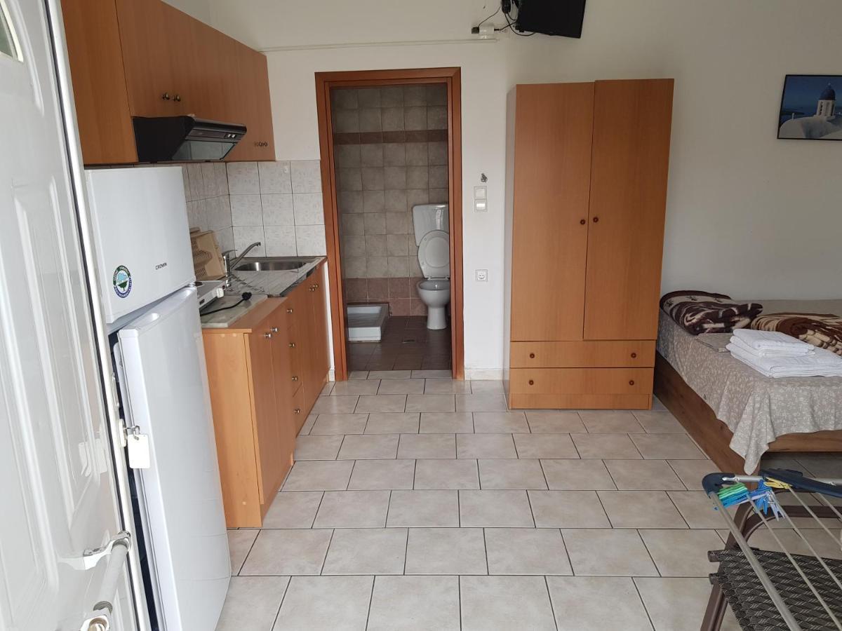 Villa Giannis Apartments Vrasná Exteriör bild